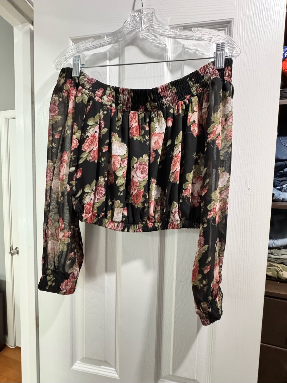 Tobi Black Off-Shoulder Floral Crop Top with Pink Roses